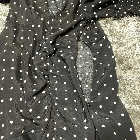 New H&M Black and White Polka Dot Puff Sleeve Crepe V Neck Dress Size L